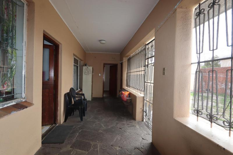 To Let 4 Bedroom Property for Rent in Gatesville Western Cape